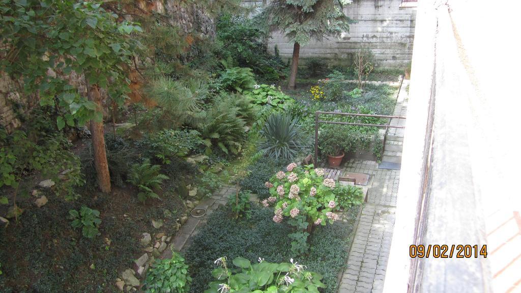 Judy And Sandor Apartmen Budapest Bilik gambar